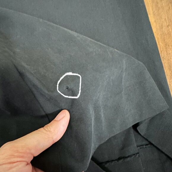 NWT Nique Lita Cotton Tencel Tailored Shorts in Black - Picture 8 of 16